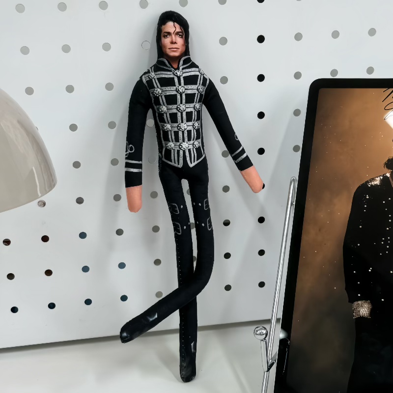 ตุ๊กตาไมเคิล แจ็คสัน สไตล์ใหม่ - Model Kit Joints บทวิจารณ์และราคา